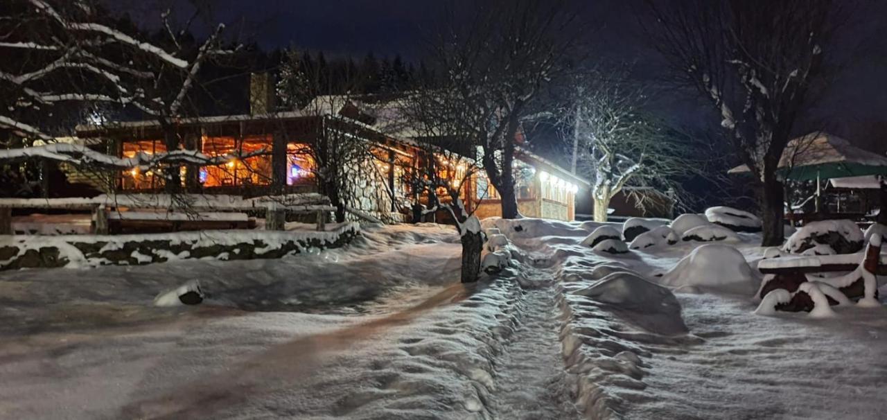 Villa Casa Bunicului Vistisoara Exterior foto